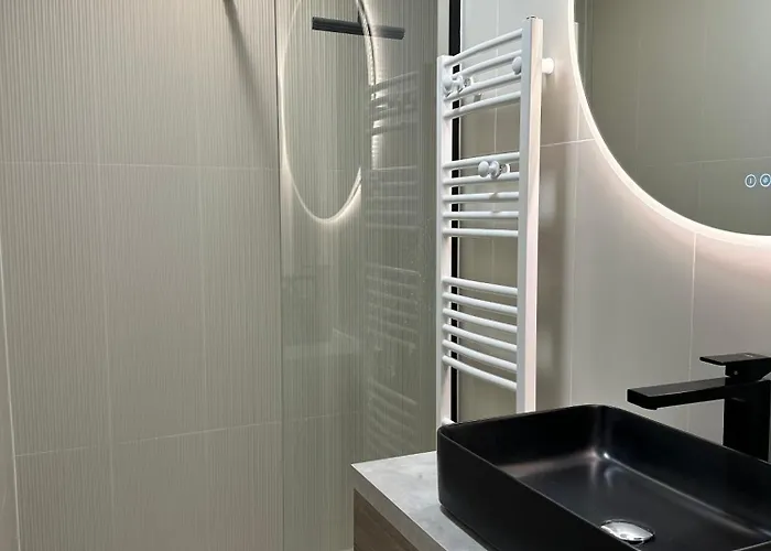 Havre De Paix En - Chez Celine * カーン